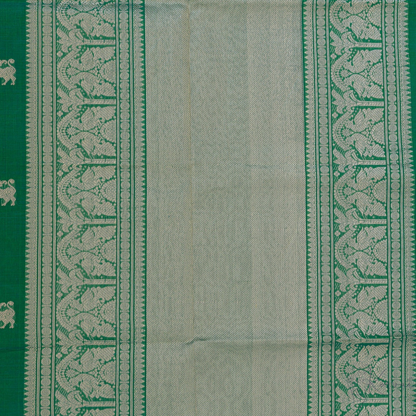 Closer view of Bottle green pallu with intricate gold zari work.